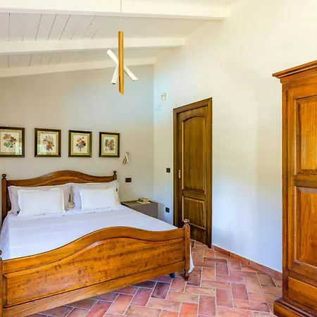 Casa de Férias Exclusive With Pool Near Caserta *
