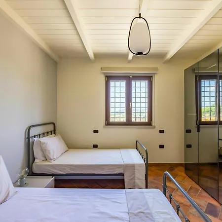 Exclusive With Pool Near Caserta Caiazzo