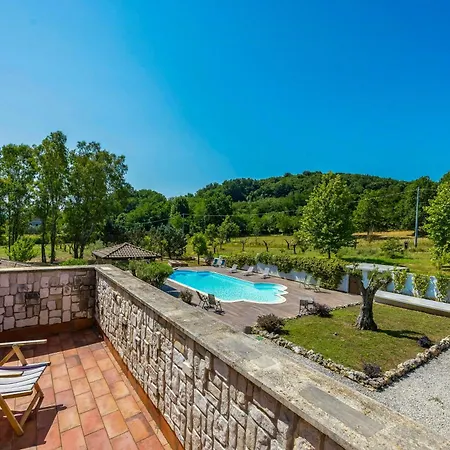 Exclusive With Pool Near Caserta Caiazzo